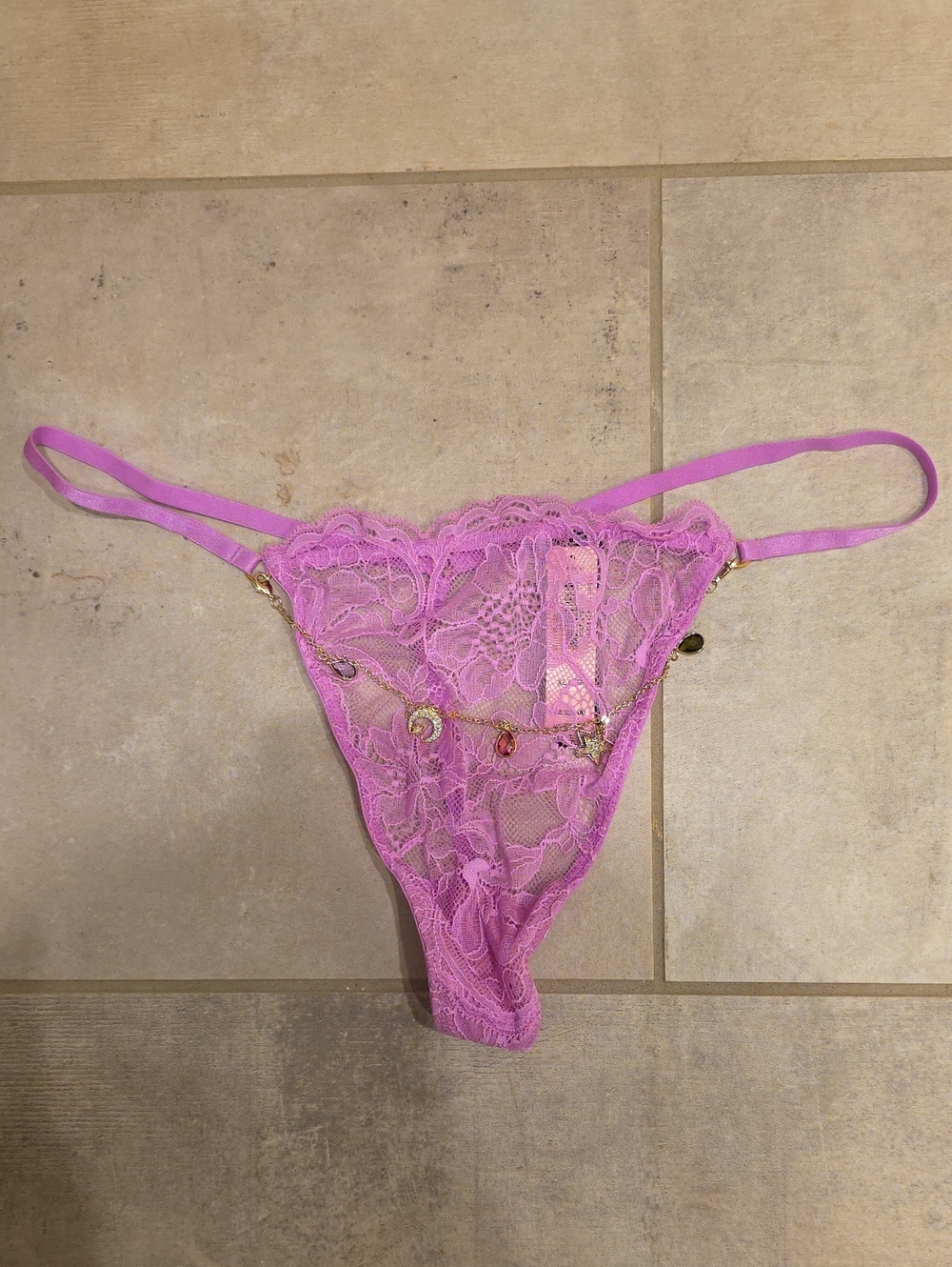 NWT Victoria's Secret Very Sexy Lace V-String Charm Panty Size Xl
